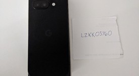 Mint
													Google Pixel 9a - Unlocked, Obsidian, 256 GB, 8 GB, photo 2 of 9