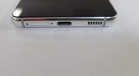 Good
													Samsung Galaxy S21 5G - AT&T, White, 128 GB, 8 GB, SM-G991U, photo 4 of 6