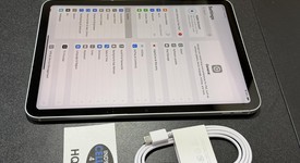 Good
													Apple iPad 11th Gen - Unlocked, Silver, 128 GB, A3355, photo 2 of 8