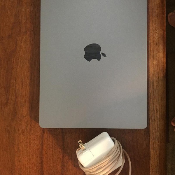 MacBook Pro 2021 - 14 inch - 512 GB, Gray, 16 GB, Apple M1 Pro 8-core