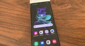Good
													Samsung Galaxy Z Flip3 5G - T-Mobile, Lavender, 128 GB, 8 GB, SM-F711U, photo 1 of 3
