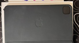 Mint
													Apple iPad Pro 11" (M4) 2024 - Unlocked, Silver, 512 GB, 8 GB, A2837, Standard Glass, photo 4 of 11