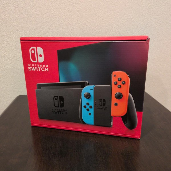 Nintendo Switch - 32 GB, Red & Blue