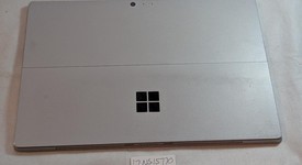 Good
													Microsoft Surface Pro 4 - 12.3 Inch - Wi-Fi, Silver, 128 GB, 4 GB, photo 6 of 6