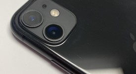 Mint
													Apple iPhone 11 - Unlocked, Black, 128 GB, A2111, photo 4 of 7