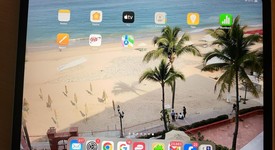 Mint
													Apple iPad Pro 11" 2nd Gen 2020 - Wi-Fi, Silver, 128 GB, A2228, photo 2 of 10