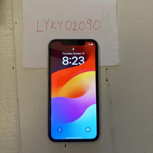 Apple iPhone 11 - Verizon, 64 GB, White, A2111