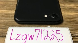 Good
													Apple iPhone SE 2nd Gen 2020 - Unlocked, Black, 64 GB, A2275, photo 5 of 7
