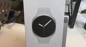 New
													Samsung Galaxy Watch8 - Unlocked, Silver, SM-L325, 40mm, photo 4 of 5