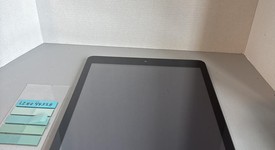 Good
													Apple iPad 9th Gen - Wi-Fi, Gray, 64 GB, A2602, photo 2 of 5