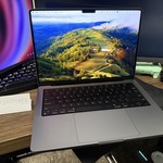 Good MacBook Pro 2021 - 14 inch - 1 TB, Gray, 16 GB, Apple M1 Pro 10-core