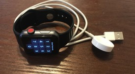 Good
													Apple Watch Series 3 42mm - Unlocked, Gray, A1861, Aluminum, photo 2 of 6