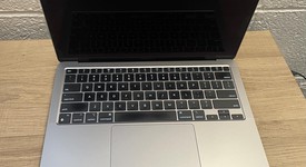 Good
													MacBook Air 2020 - 13" - Apple M1, Gray, 256 GB, 8 GB, photo 2 of 11
