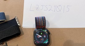 Mint
													Apple Watch Series 10 46mm - Unlocked, Slate, A3003 - Cellular, Titanium, photo 4 of 12