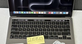 Mint
													MacBook Pro 2022 - 13" - Apple M2, Gray, 256 GB, 16 GB, photo 1 of 10