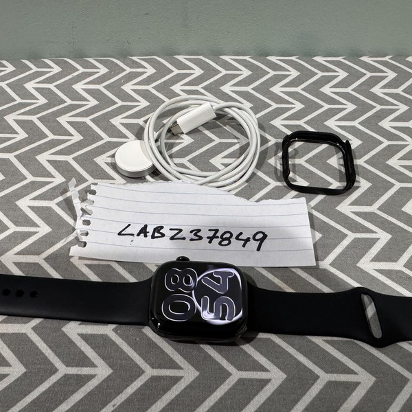 Apple Watch Series 10 46mm - Unlocked, Slate, A3003 - Cellular, Titanium