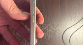 Mint
													Apple iPhone 15 Pro - Unlocked, White, 128 GB, A2848, photo 4 of 10