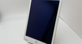 Good
													Apple iPad Air 2 - Unlocked, Gold, 128 GB, photo 2 of 12