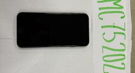 Mint
													Apple iPhone SE 3rd Gen 2022 - Unlocked, Midnight, 64 GB, A2595, photo 2 of 7