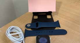 Good
													Apple Watch SE 2nd Gen 40mm - Silver, A2722 - GPS, Aluminum, photo 2 of 10