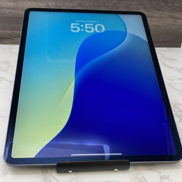 Apple iPad Pro 12.9 inch 4th Gen 2020 - Wi-Fi, 512 GB, Gray, A2229