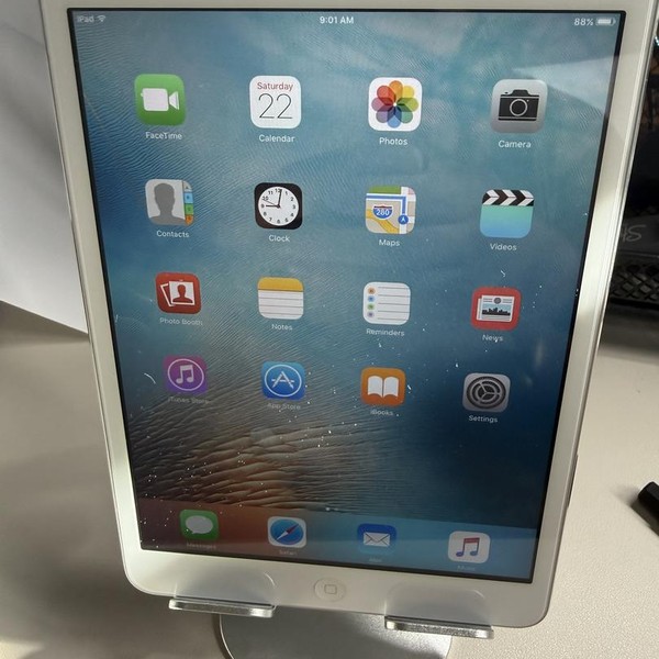 Apple iPad Mini - Wi-Fi, 16 GB, White