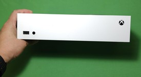Good
													Xbox Series S (2020) - White, 512 GB, photo 4 of 11