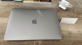 Good
													MacBook Air 2020 - 13" - Apple M1, Gray, 256 GB, 8 GB, photo 5 of 17