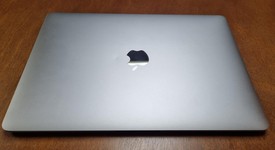 Good
													MacBook Air 2020 - 13" - Apple M1, Gray, 256 GB, 8 GB, photo 3 of 15