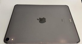 Fair
													Apple iPad Pro 11" 2018 - Unlocked, Gray, 256 GB, A2013, photo 2 of 8