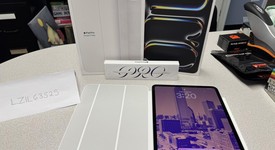 Mint
													Apple iPad Pro 11" (M4) 2024 - Unlocked, Silver, 1 TB, 16 GB, A2837, Nano-texture Glass, photo 1 of 14