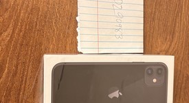 New
													Apple iPhone 11 - Total by Verizon, Black, 64 GB, A2111, photo 2 of 7