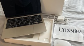 Mint
													MacBook Air 2022 - 13" - Apple M2, Silver, 256 GB, 8 GB, photo 3 of 9