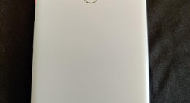 Fair
													Google Pixel 2 XL - Verizon, Black & White, 64 GB, Verizon Edition, photo 4 of 9