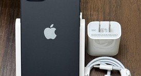 Mint
													Apple iPhone 13 - Cricket, Midnight, 128 GB, A2482, photo 1 of 7