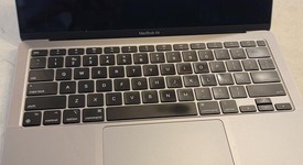 Good
													MacBook Air 2020 - 13" - Apple M1, Gray, 1 TB, 16 GB, photo 1 of 8