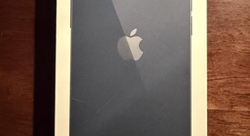 New
													Apple iPhone 13 - Unlocked, Midnight, 128 GB, A2482, photo 2 of 2