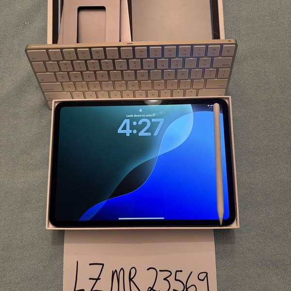 Apple iPad Pro 11 inch (M4) 2024 - Wi-Fi, 256 GB, Black, 8 GB, A2836, Standard Glass