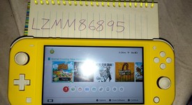 Good
													Nintendo Switch Lite - Yellow, photo 2 of 4