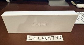 New
													Apple Watch Series 10 42mm - Unlocked, Silver, A3001 - Cellular, Aluminum, photo 2 of 2