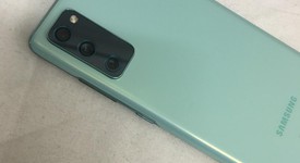 Good
													Samsung Galaxy S20 FE 5G - Verizon, Cloud Mint, 128 GB, 6 GB, SM-G781V, photo 2 of 7