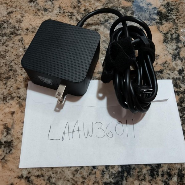 Lenovo Legion Go - 1 TB, Black, 16 GB, AMD Ryzen Z1 Extreme