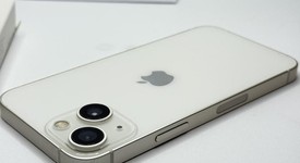 Good
													Apple iPhone 13 Mini - Unlocked, Starlight, 128 GB, A2481, photo 3 of 4