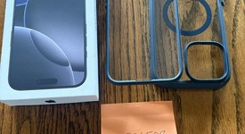 Mint
													Apple iPhone 16 Pro Max - Unlocked, Black, 256 GB, A3084, photo 2 of 5