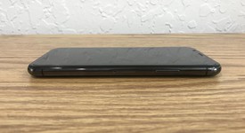 Mint
													Apple iPhone X - Unlocked, Gray, 256 GB, A1865, photo 2 of 7