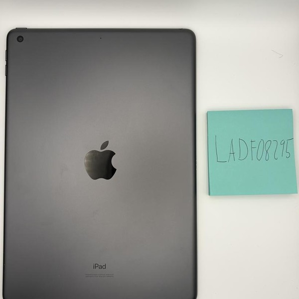 Apple iPad 7th Gen - Wi-Fi, 128 GB, Gray, A2197