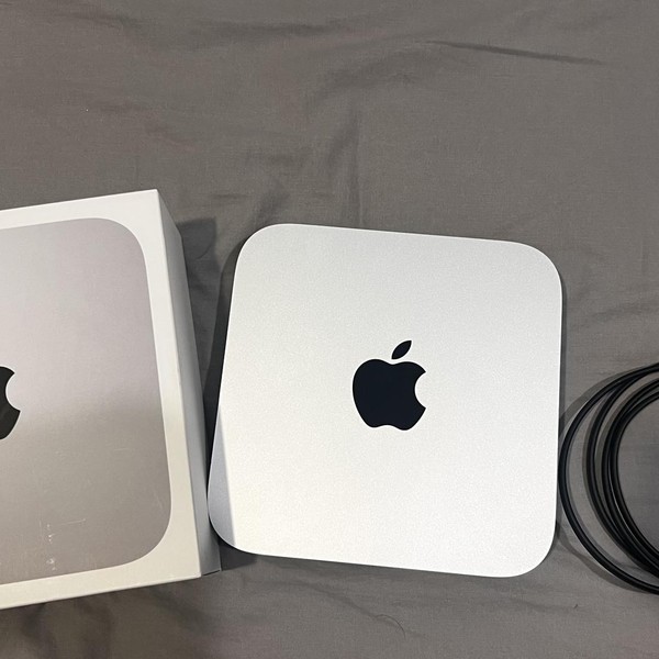 Mac mini 2023 - 256 GB, 8 GB, Apple M2, 1 Gigabit Ethernet