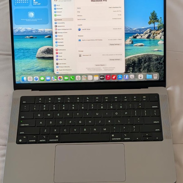 MacBook Pro 2023 - 14 inch - 512 GB, Gray, 16 GB, Apple M2 Pro 10-core