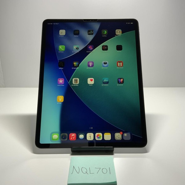 Apple iPad Pro 12.9 inch 4th Gen 2020 - Wi-Fi, 128 GB, Gray, A2229