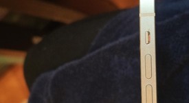 Good
													Apple iPhone 12 - Unlocked, White, 64 GB, A2172, photo 1 of 14